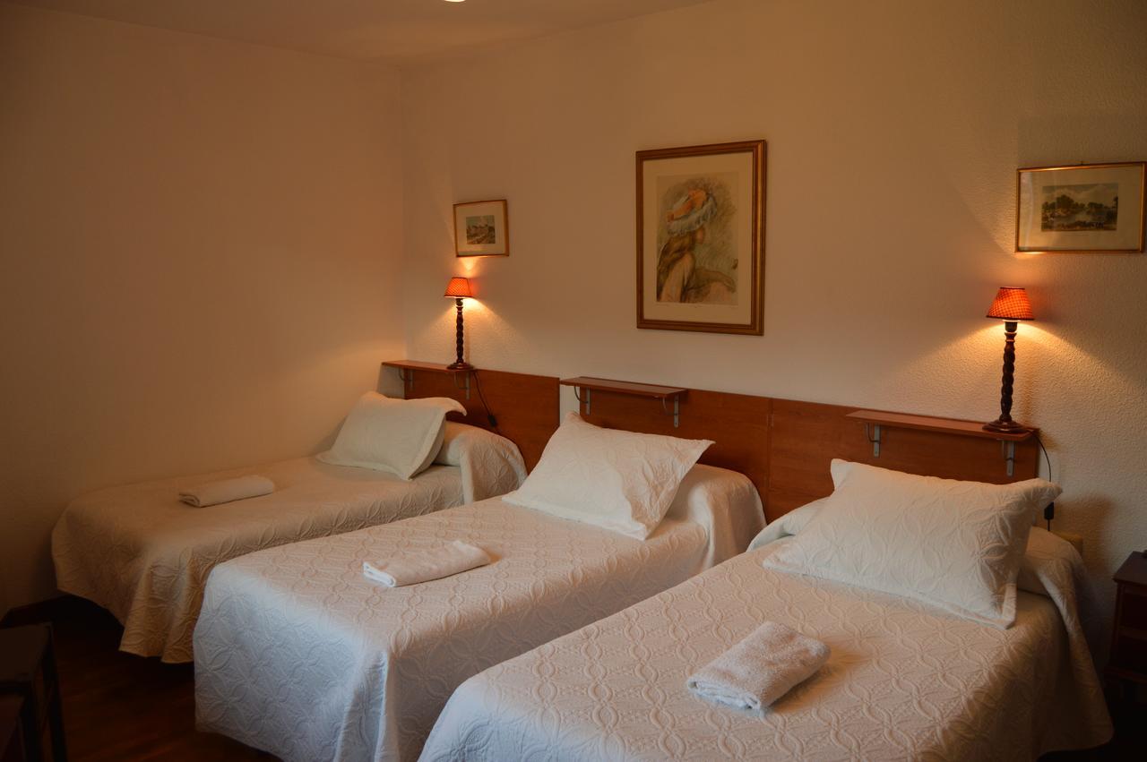 Pension El Peregrino De Larrasoana ภายนอก รูปภาพ